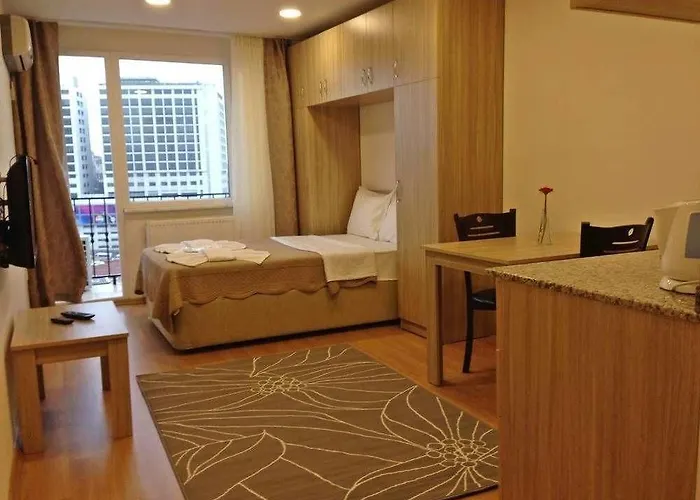Stay Suites Apartahotel 5*