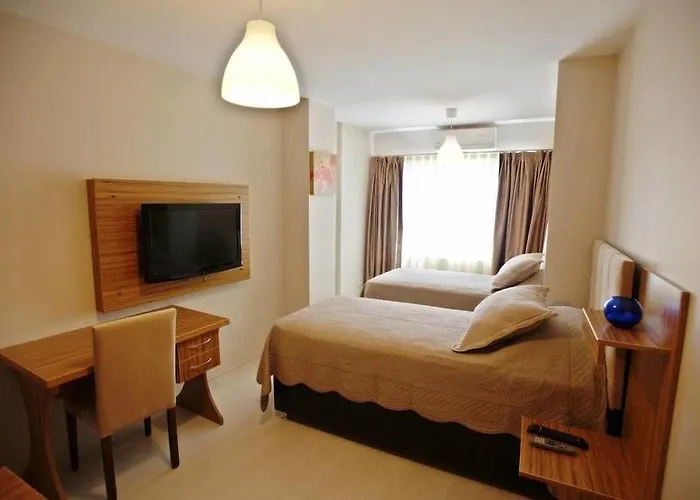 Stay Suites Apartahotel 5*