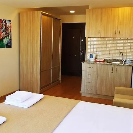 Stay Suites 5* Istanbulská provincie
