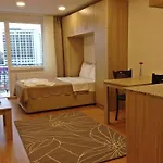 Stay Suites Apart Otel 5*