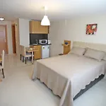 Stay Suites Apart Otel