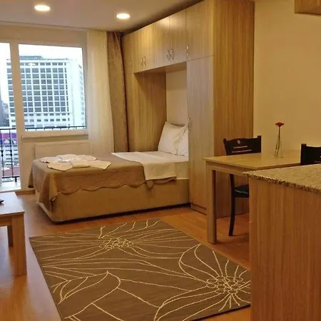 Stay Suites Apart Otel 5*